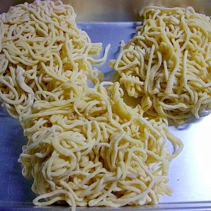 ヌードルメーカーでラー麺